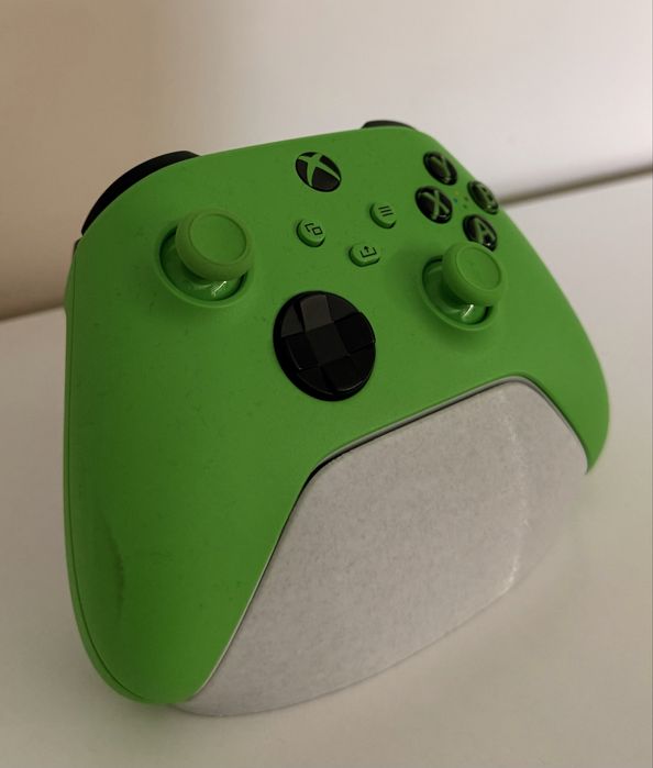 Джойстик Xbox One / Series S/X - с батерия