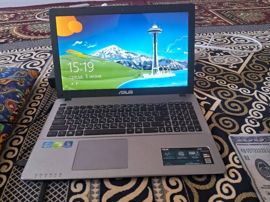 Asus nautbukgi satladi