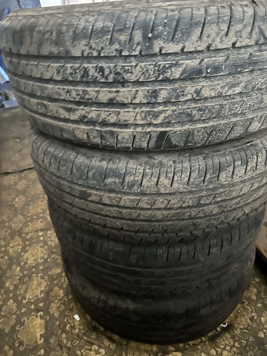 Продам шины 205/60/16 комплект
