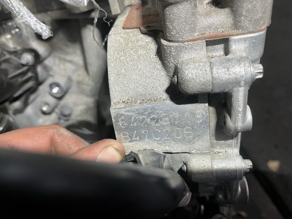 Двигател бмв Б47Ц20Б 1.8д 150 ( dvigatel bmw B47C20B bmw x1 f48 )