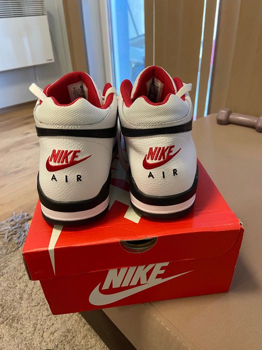 Кецове/Маратонки Nike Air Flight  42,5 Номер