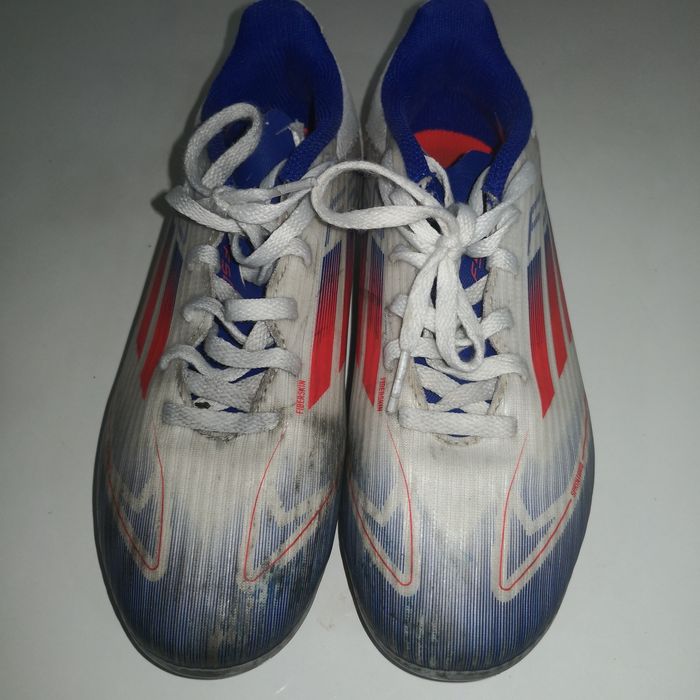 Детски футболни обувки Adidas F50