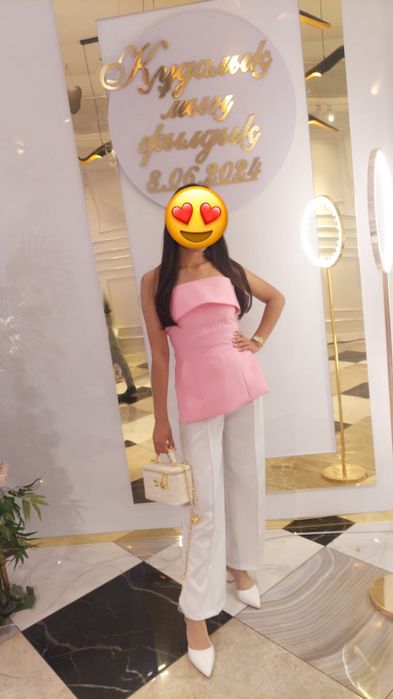 Продаю платья и двойка