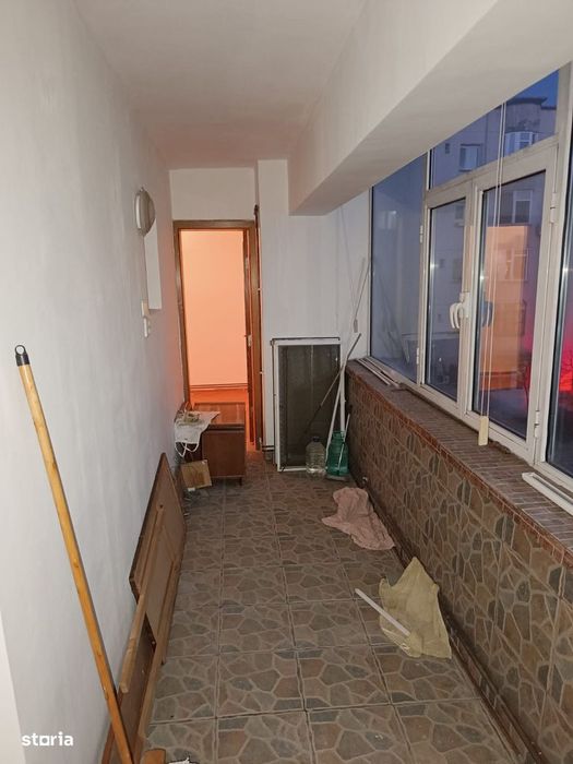 Apartament 4 camere decomandat,zona Rond,Bld.Carol I,100,6mp,2/4,CT/AC