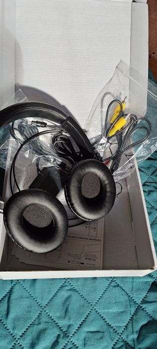 Продавам слушалки топ цени.