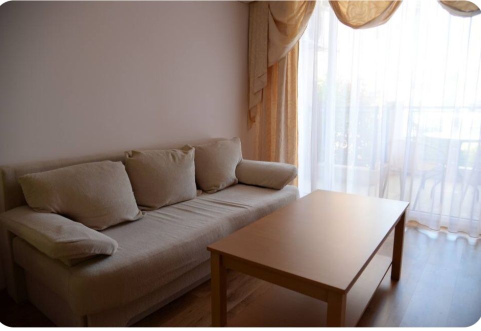 Дава се под наем Двустаен апартамент в Свети Влас - 63 кв.м за 306 € - Снимка #3