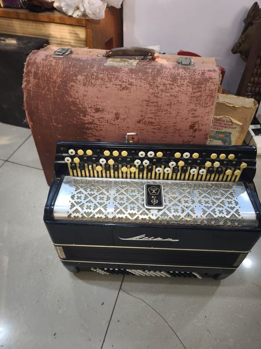 Баян Мечта советский