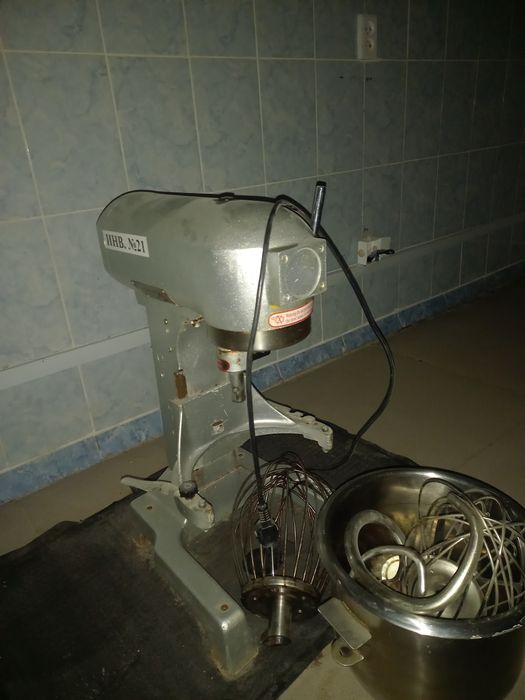 Миксер кондитерский