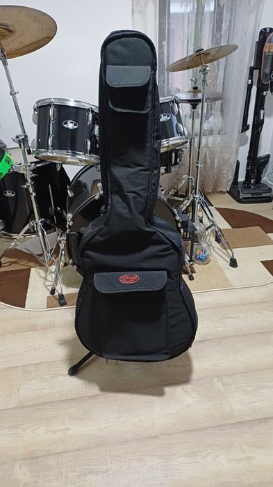 Vând chitara electroacustica &bas Ibanez