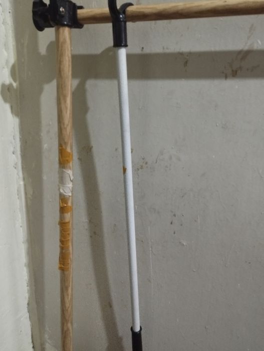 Продаю срочно вешалку