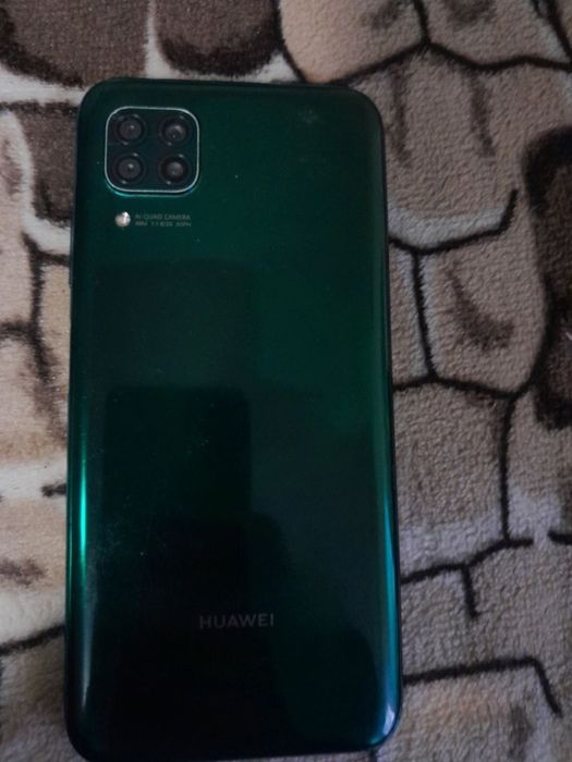 Vand Huawei P40 Lite