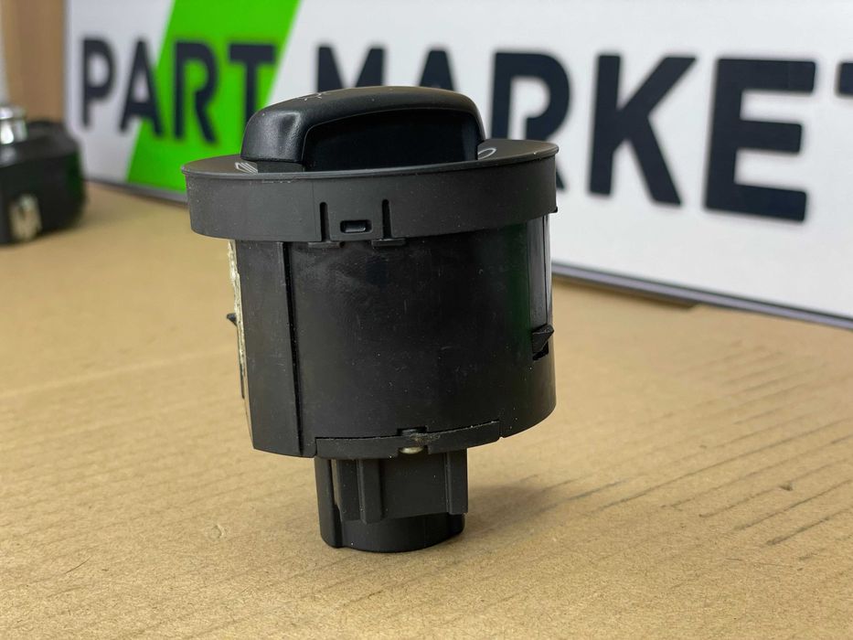 Копче за фарове AUDI A8 D3