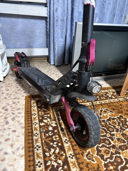 Электросамокат Kugo pro