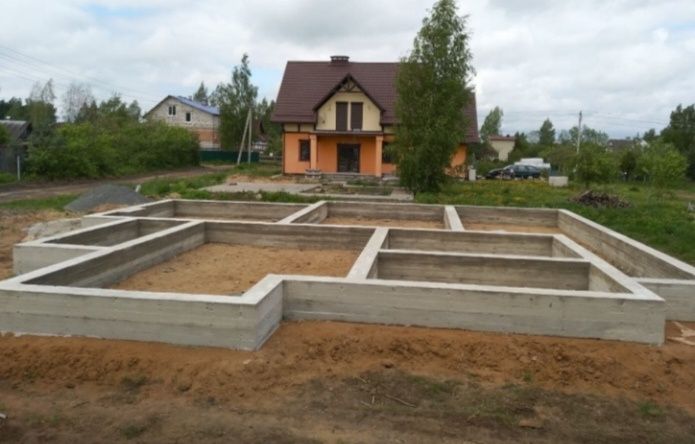Заливаем фундамент Бригада Опалубка Бетон