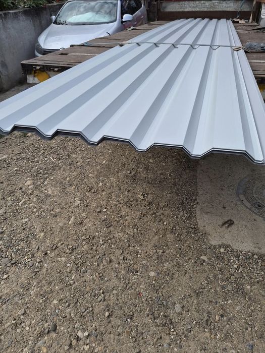 Vand tabla cutată h35.
6,20m lungime
1.00m latime.
0.40 mm
200 lei buc
Oferim transport inclus.
Tel 0752691645