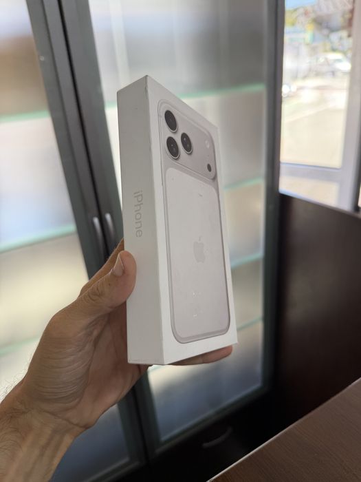 Vand Iphone 17 Pro Max 2Tb Silver Nou(Sigilat)