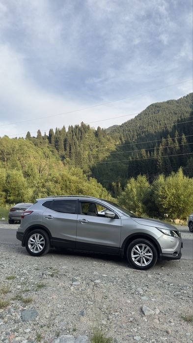 Автомобиль Nissan Qashqai