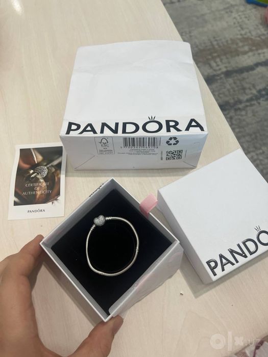 Kumush pandora sotiladi razmer 16sm