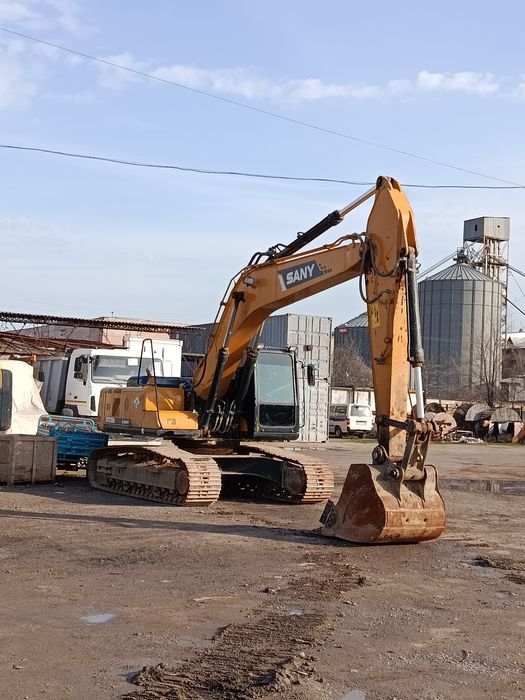 Экскаватор хизмати гусиный санй 235 талик