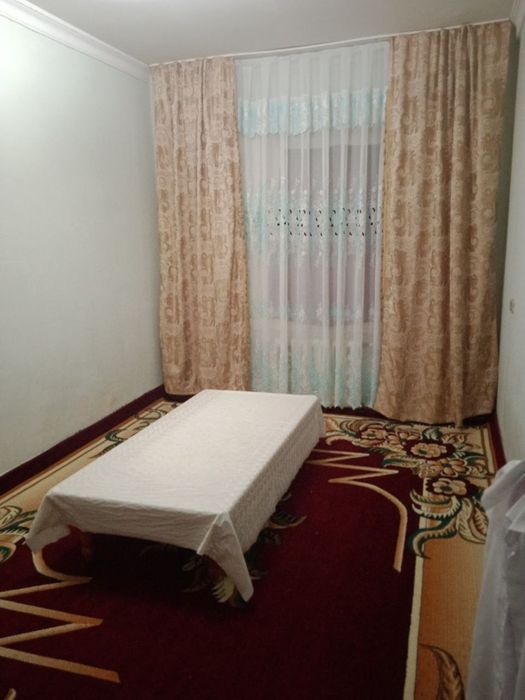 4 Xonali Kvartira  Sotiladi