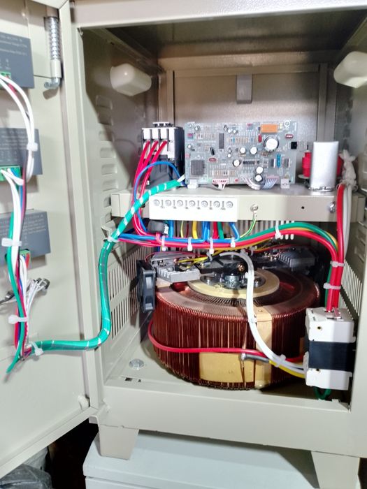 Andeli stabilizator 15 kva 210 y.e.