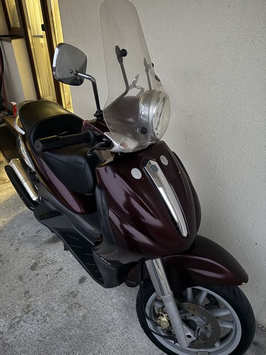 Piaggio Beverly  500
