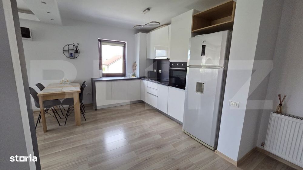 Apartament cu 2 camere, open space, zona Tractorul
