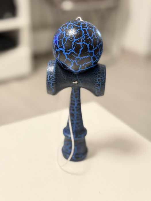 Kendama din lemn