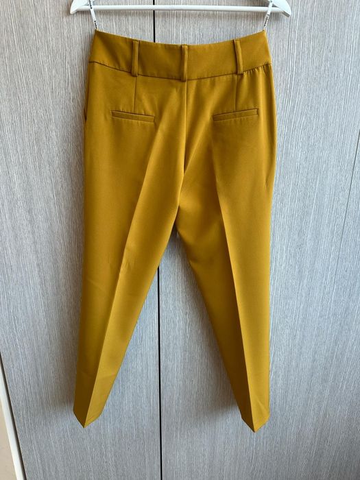 Елегантен и модерен панталон