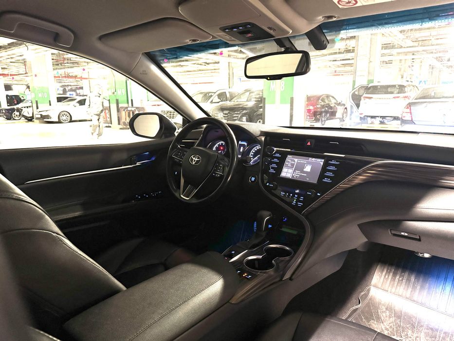 Toyota Camry Prestige 2021