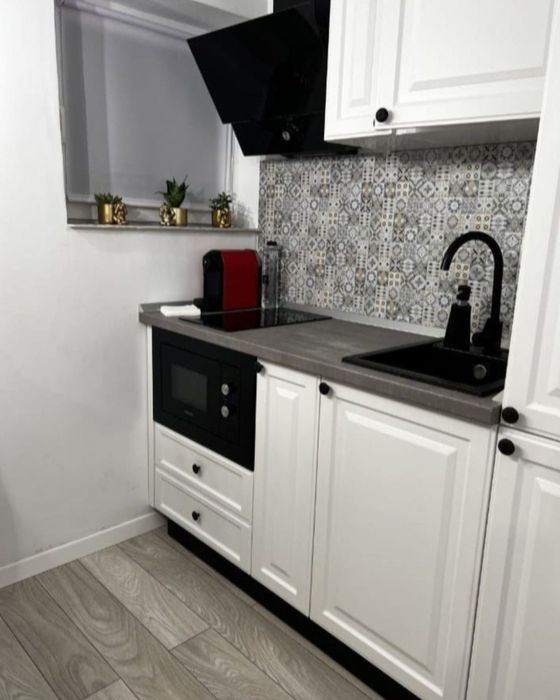 Garsonieră în vilă, cu curte proprie, în Mamaia Nord