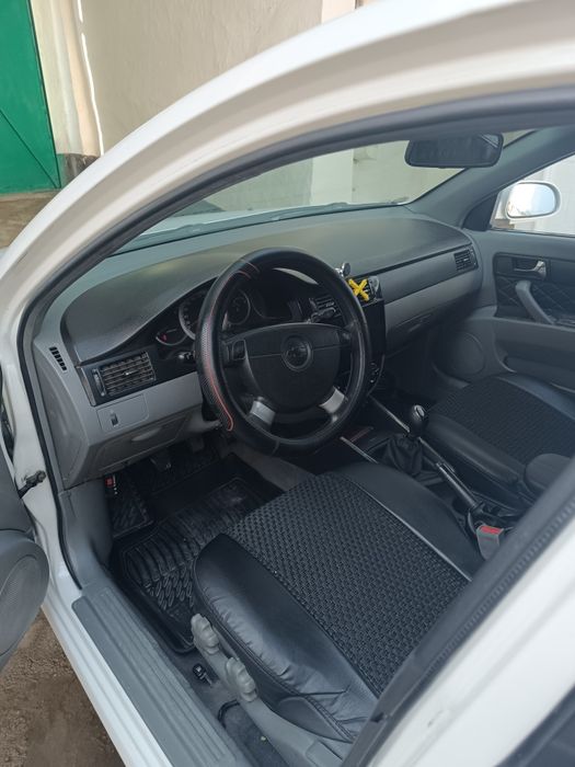 Chevrolet Lacetti / Gentra 2011 — 3