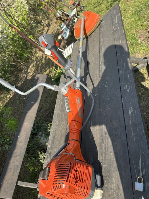 Motocoasa profesioanala oleo mac  Oleomac bc 400 t