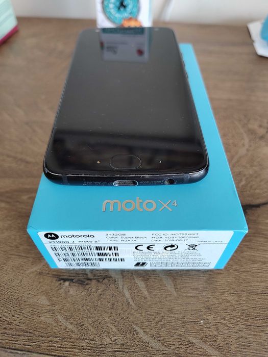 Motorola Moto X4