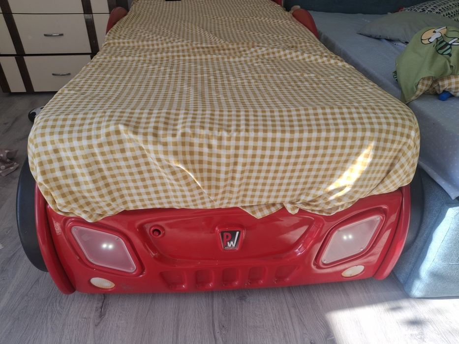 Pat masina  pentru copii