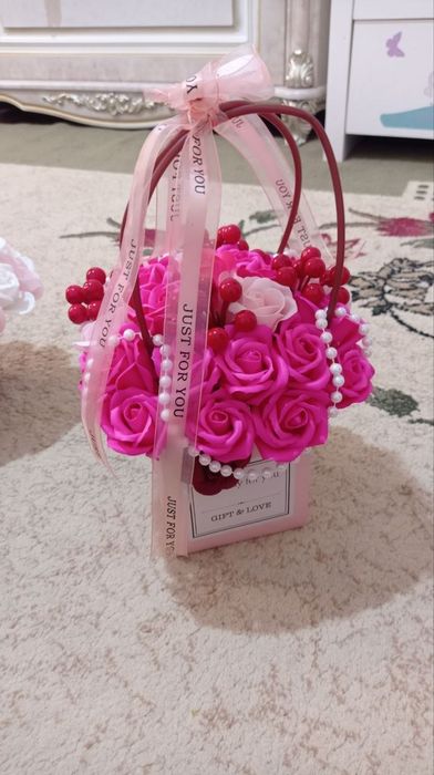 Buket sovin gullar gul padarka sovgʻa guldasta цветы