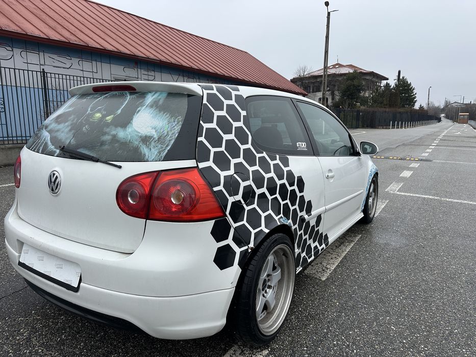 VW Golf Mk 5 GTI