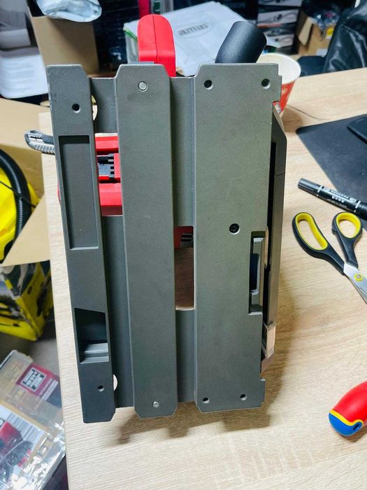 Fierăstrău vertical cu imersie Einhell Professional TP-PS 18/165 Li BL