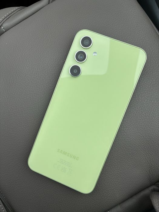 Телефон Samsung Galaxy A54