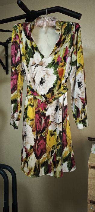 Рокля Guess L - XL