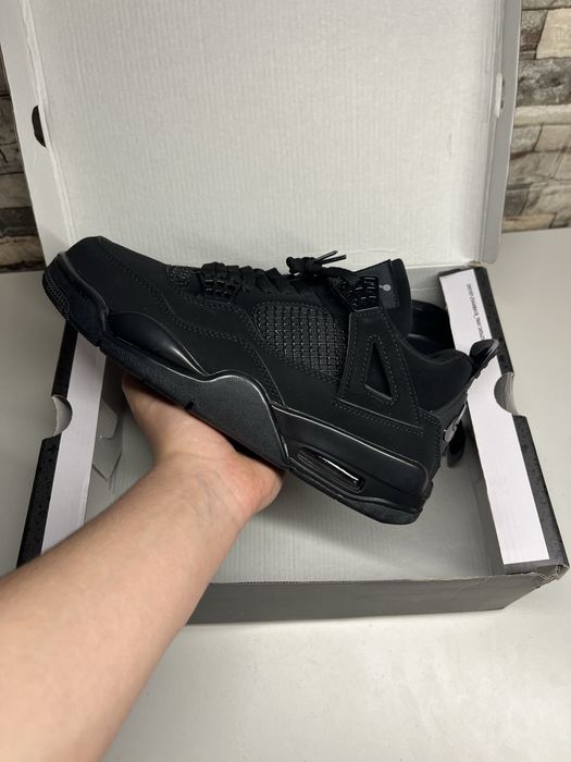Jordan 4 Black Cat
