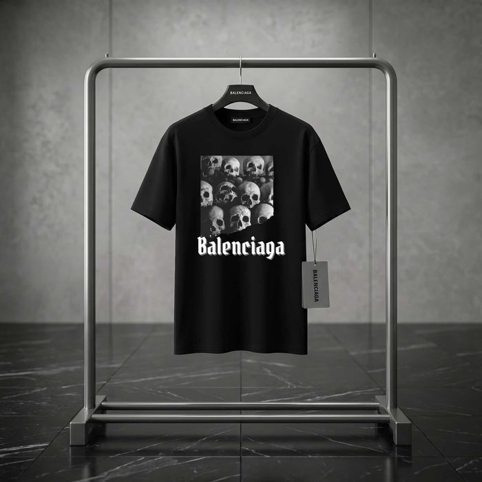 Balenciaga Тениски