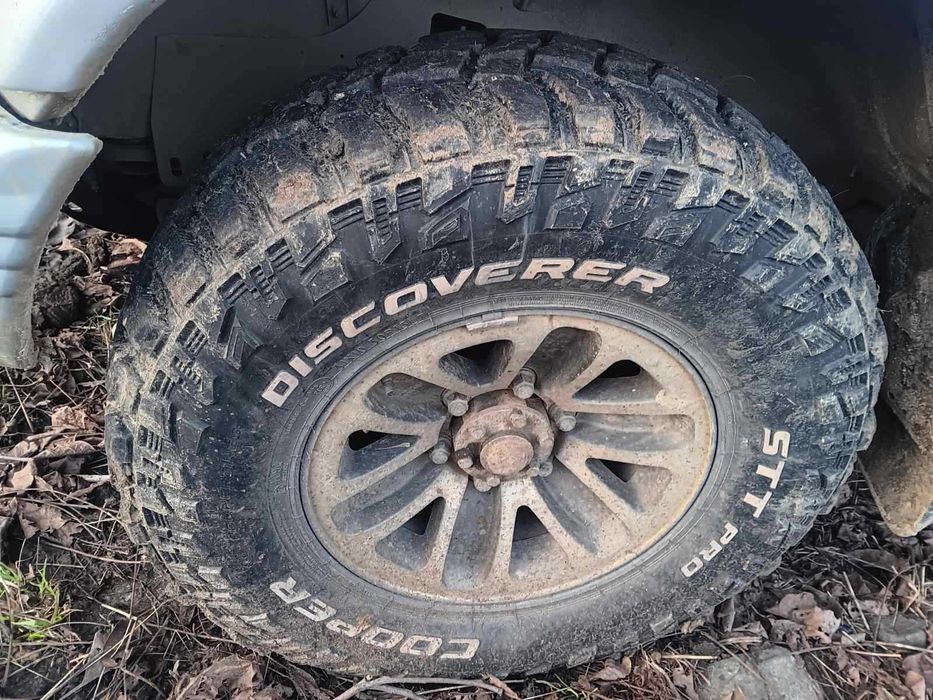 Mitsubishi Pajero GLS 2.5 TDI на части