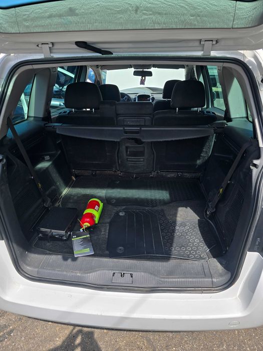Opel Zafira 2014