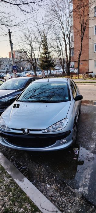 Peugeot 206 sedan
