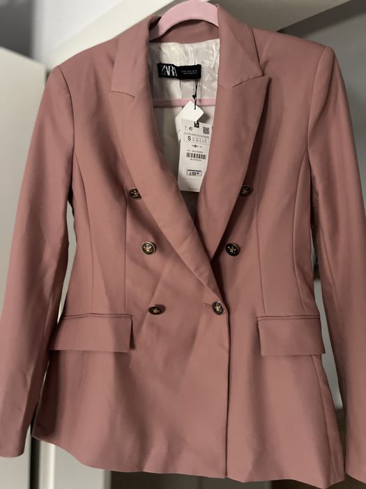 ZARA Blazer roz S - NOU, etichetă 59€, cambrat elegant