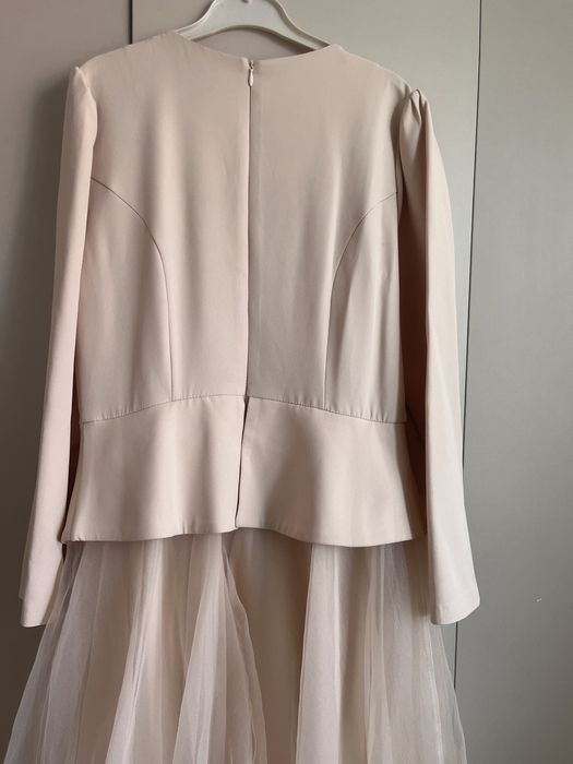 Платье вечерные