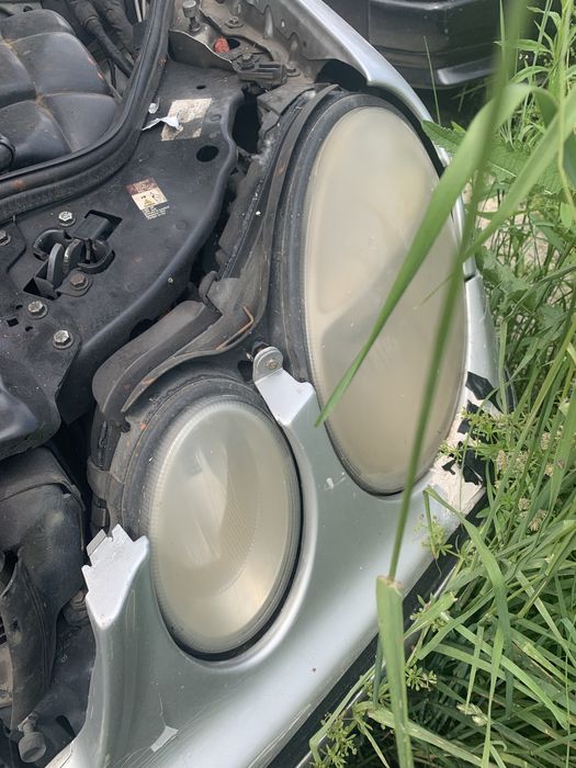 Mercedes E280 w211 E klass седан