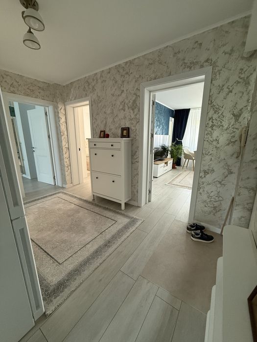 Apartament 3 camere - 1  Mai - Insula - Facultatea de Medicina