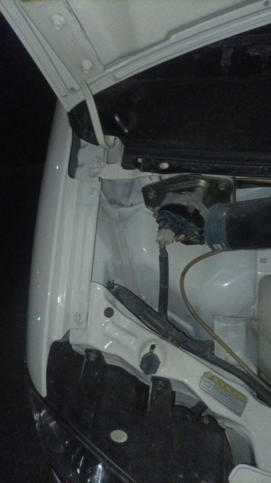 Холати янгидек агдарилга тумалаган мошина емас бензинда завотиской гур